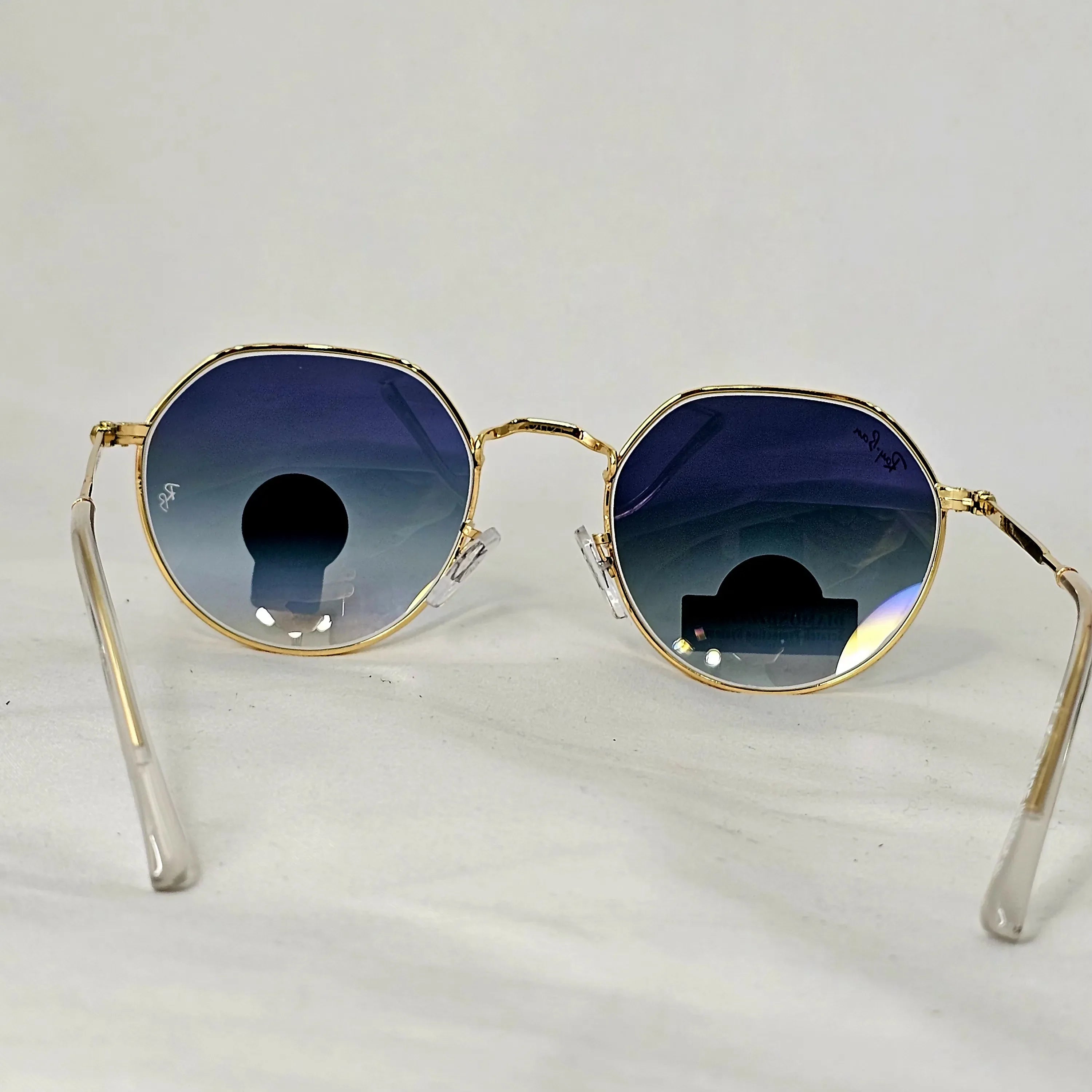 Hexagonal Flat Lenses