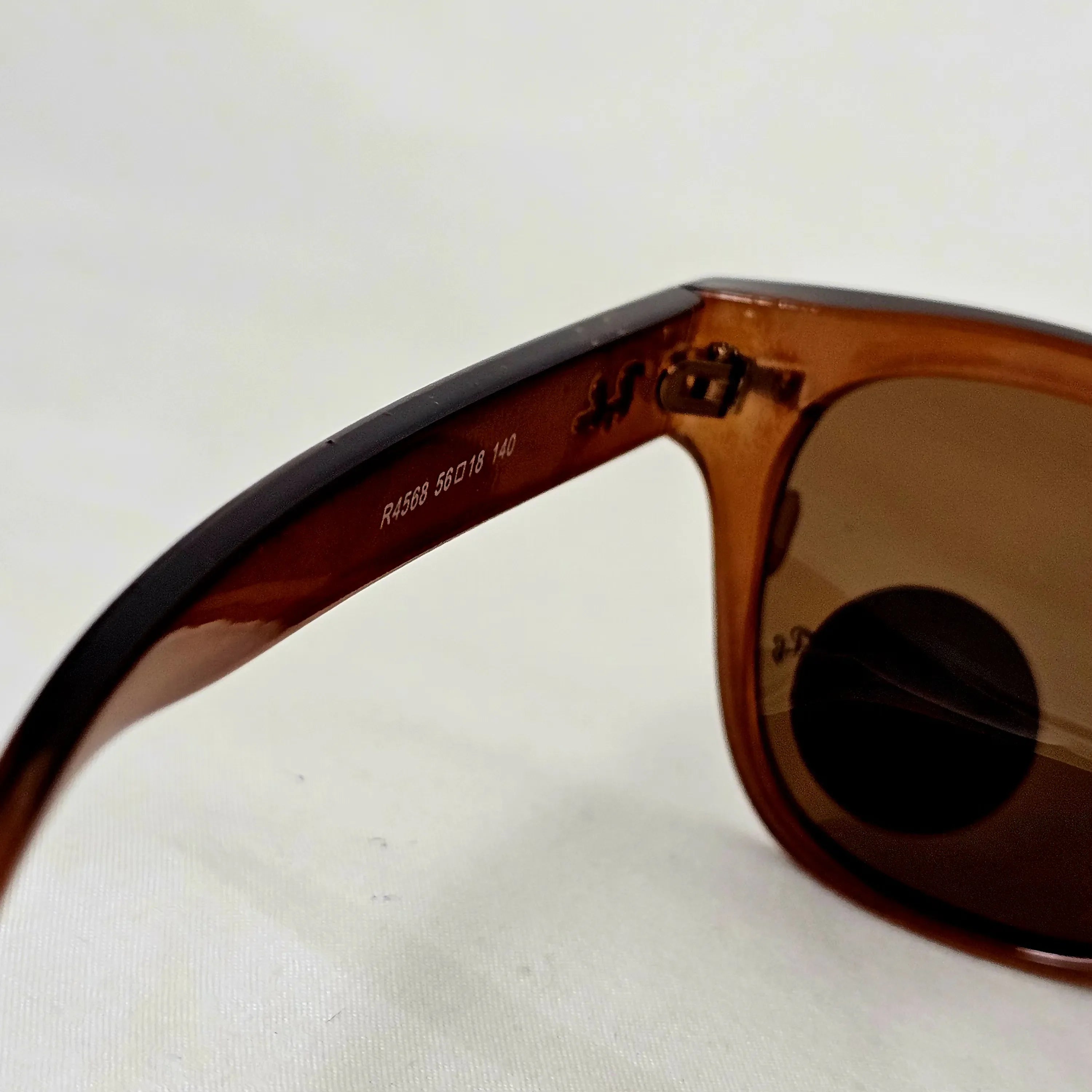 نظارة ري بان R4568 Polarized وي فاير polraized