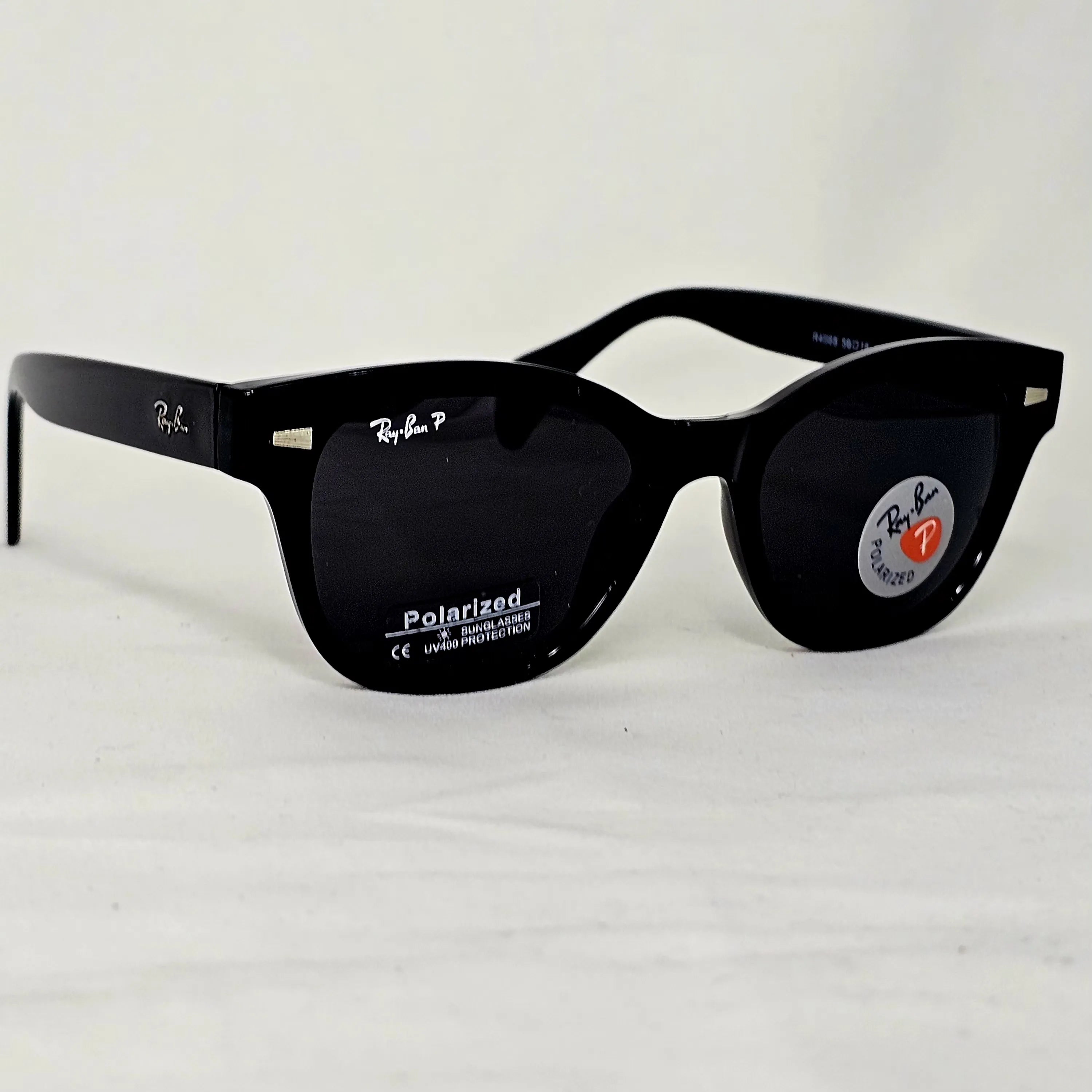 نظارة ري بان R4568 Polarized وي فاير polraized Main image