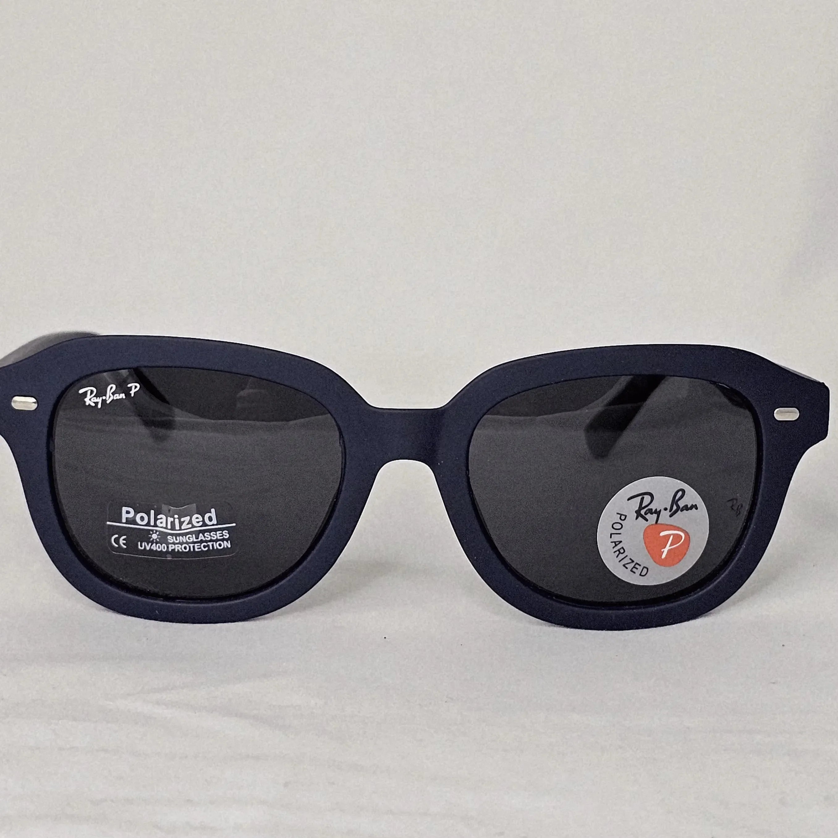 نظارة ري بان RB4566 Polarized ويفاير 2026